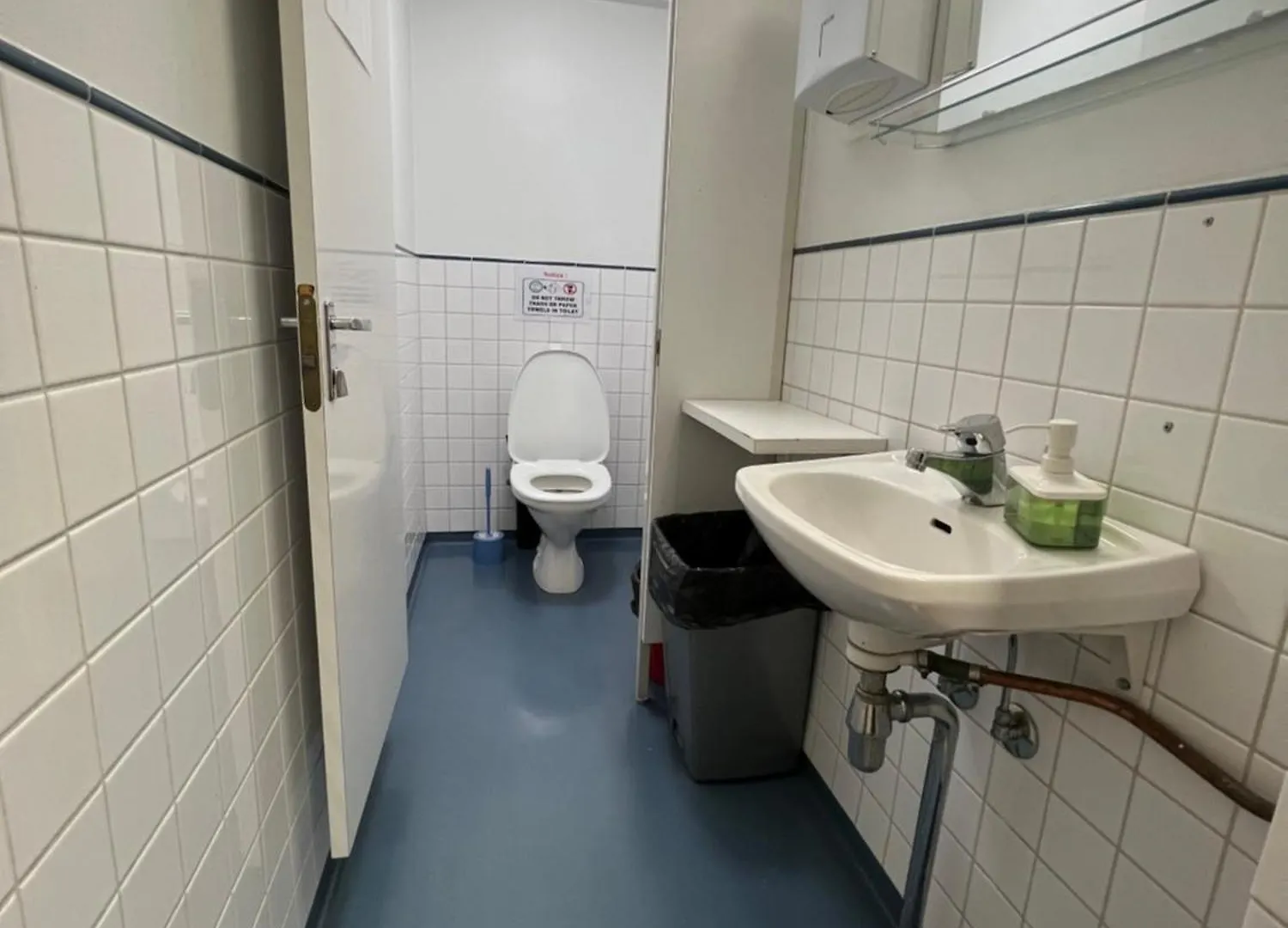 Office House Services 210 Helsinki