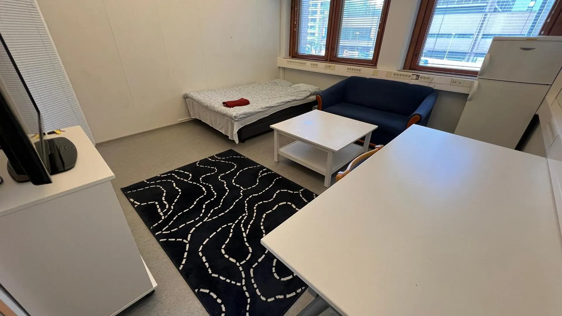 בית הארחה הלסינקי Office House Services 210 פינלנד